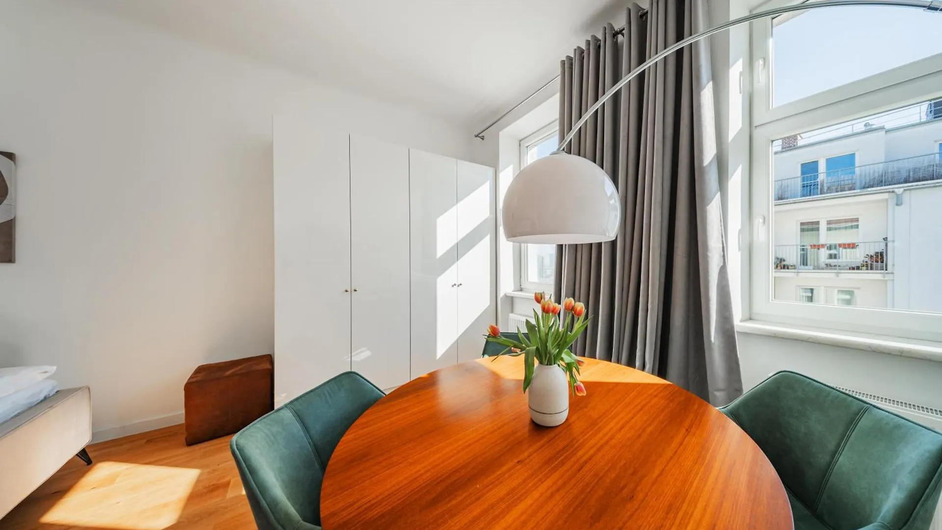 Sonnige Altbauwohnung Nahe Wien Hauptbahnhof 0*, Vienna Austria