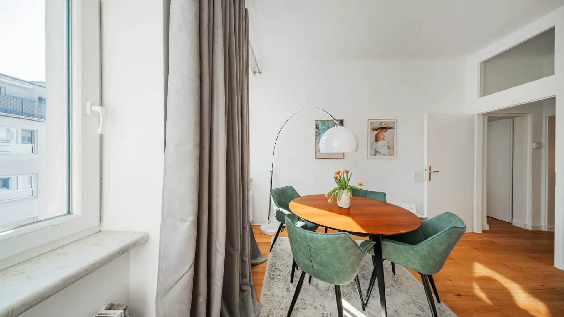Apartment Sonnige Altbauwohnung Nahe Wien Hauptbahnhof